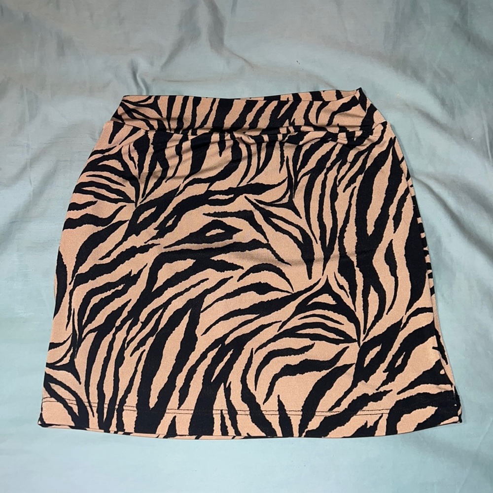 Tan and Black Printed Skirt